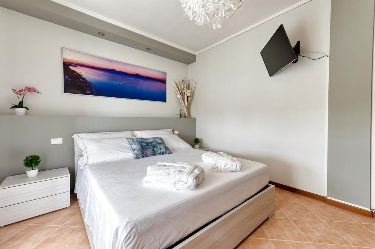 Wolf House - Sirmione Holiday 外观 照片